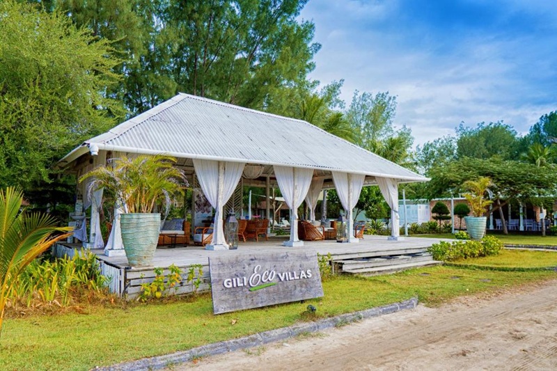 ギリ島 ツアー Gili Eco Villas